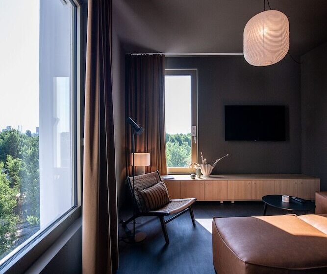 호텔 City Pop 2night Basel