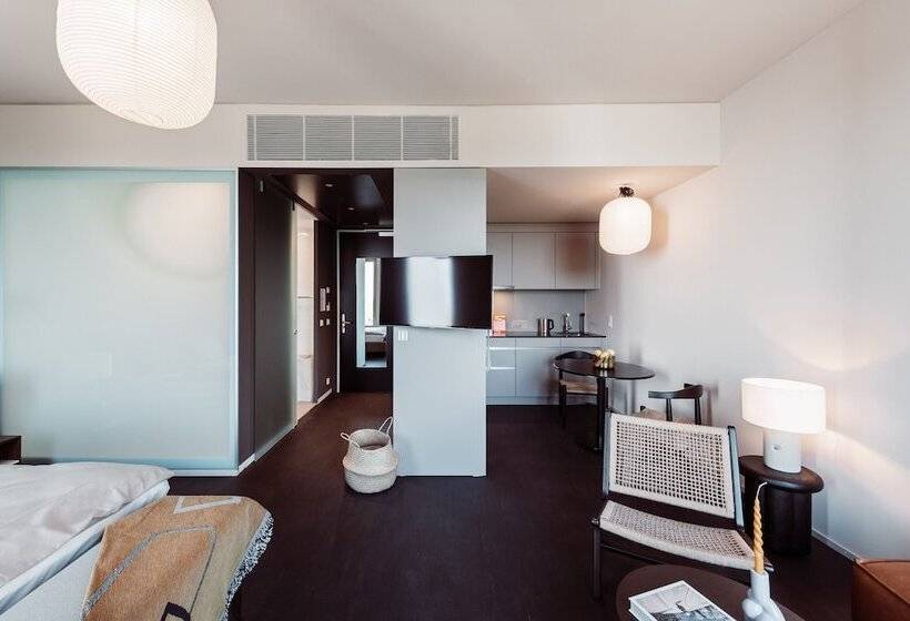 호텔 City Pop 2night Basel