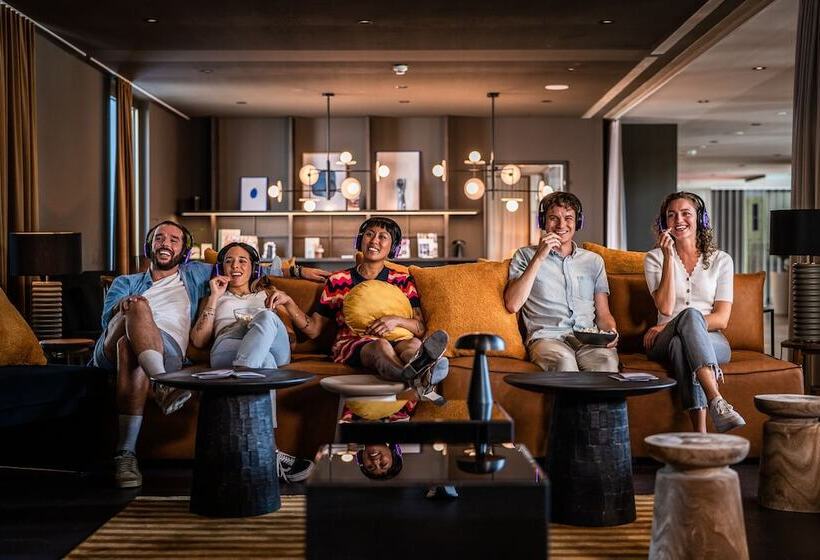 호텔 City Pop 2night Basel