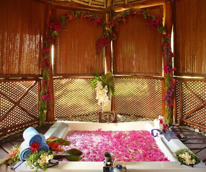 Отель Sultan Sands Island Resort & Spa