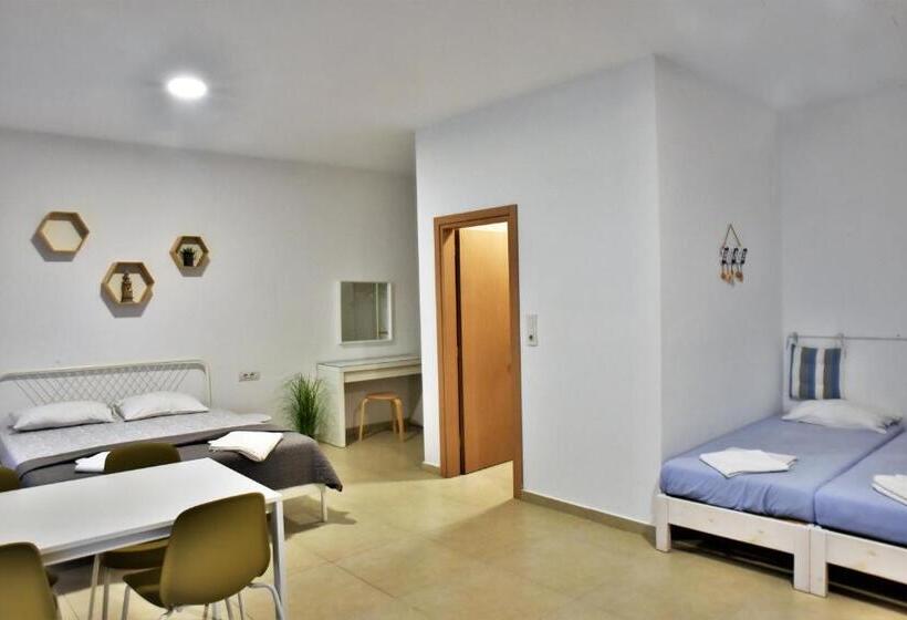 Telhinis Hotel & Apartments