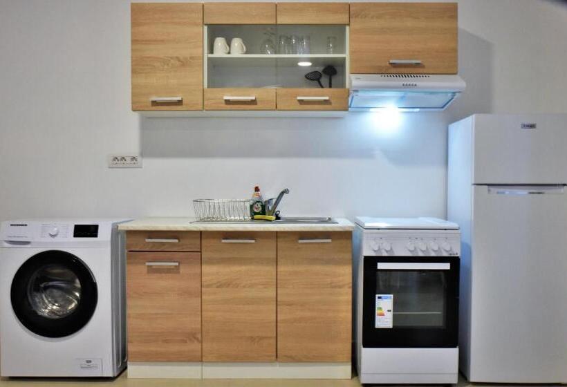 Telhinis Hotel & Apartments