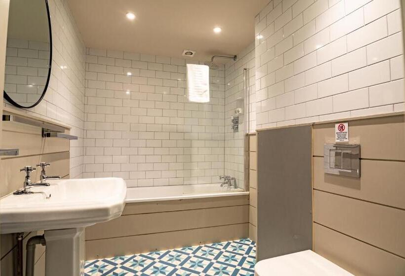 בית מלון כפרי The Bay