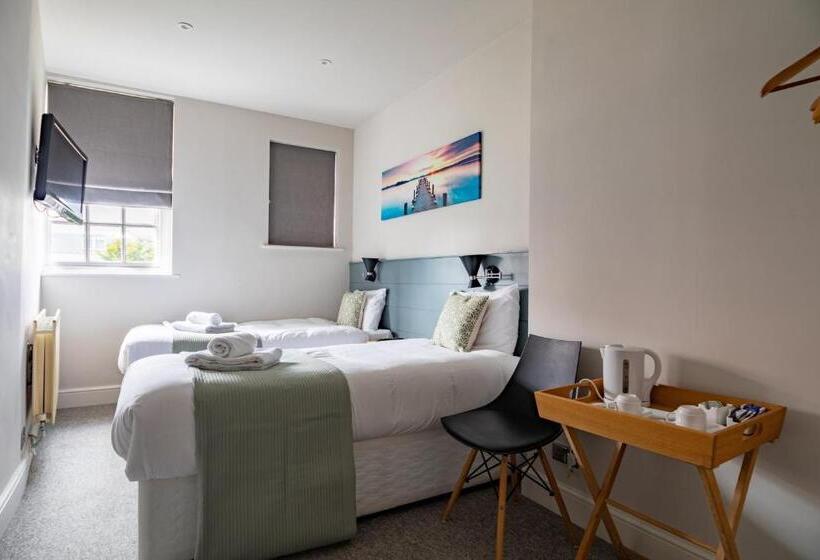 בית מלון כפרי The Bay