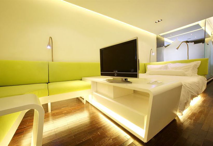 The Emperor Hotel Forbidden City