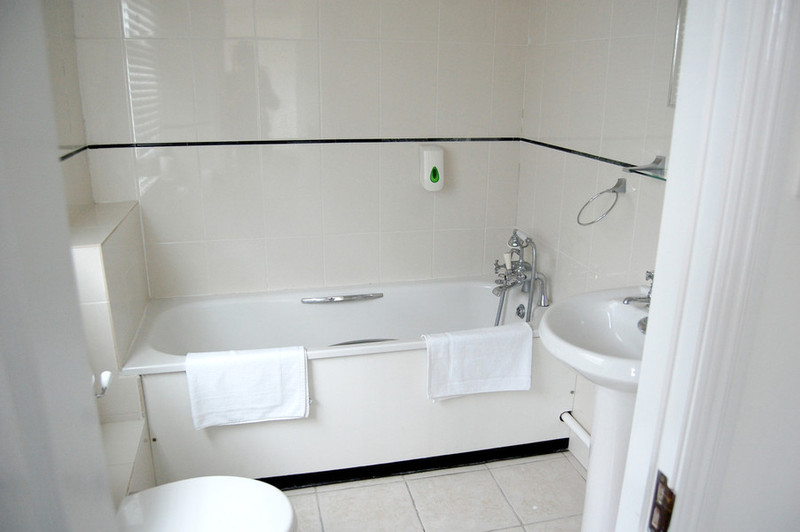 Отель The Lighthouse Inn