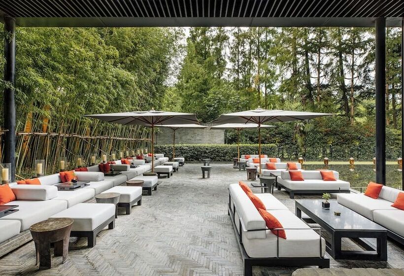 The Puli Hotel And Spa