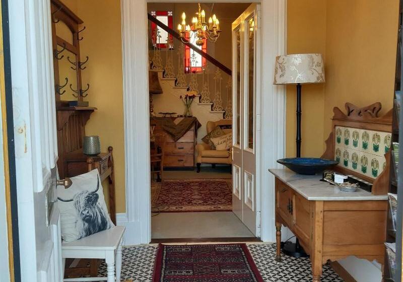 בית מלון כפרי The Spindrift Guest House