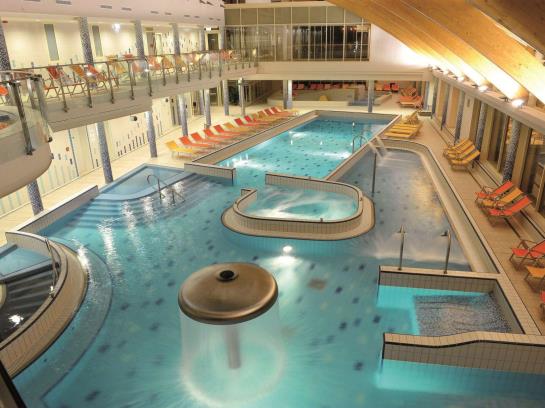 酒店 Velence Resort & Spa