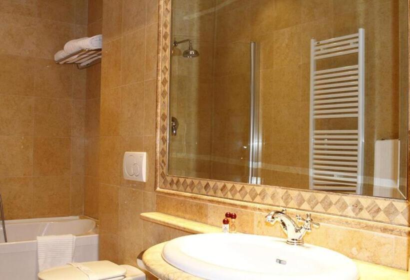 فندق Villa Pinciana