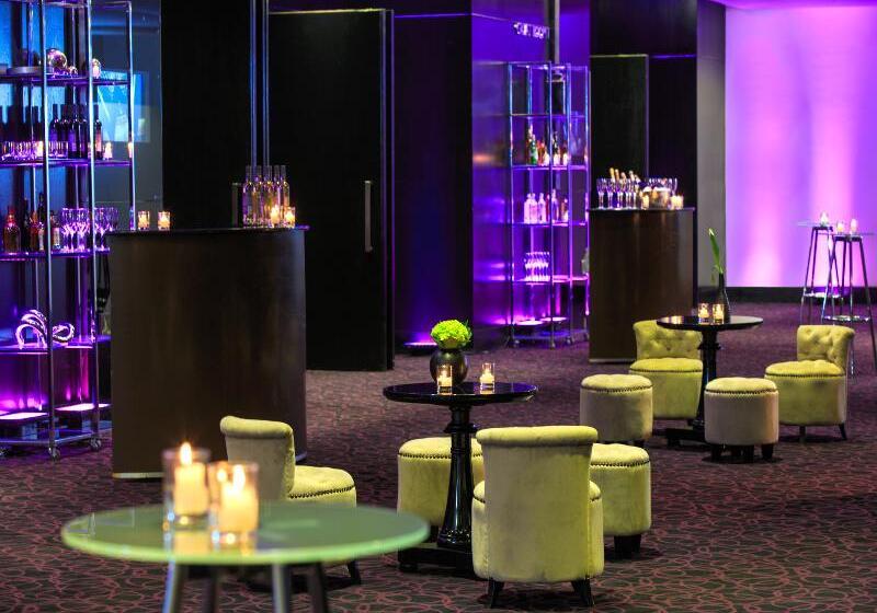 בית מלון כפרי W Santiago