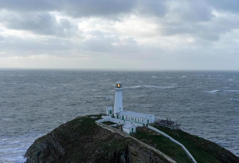 בית מלון כפרי Wavecrest