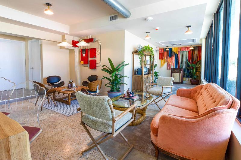 汽车旅馆  Selina Gold Dust