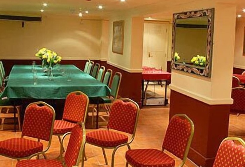 Swan Hotel By Greene King Inns