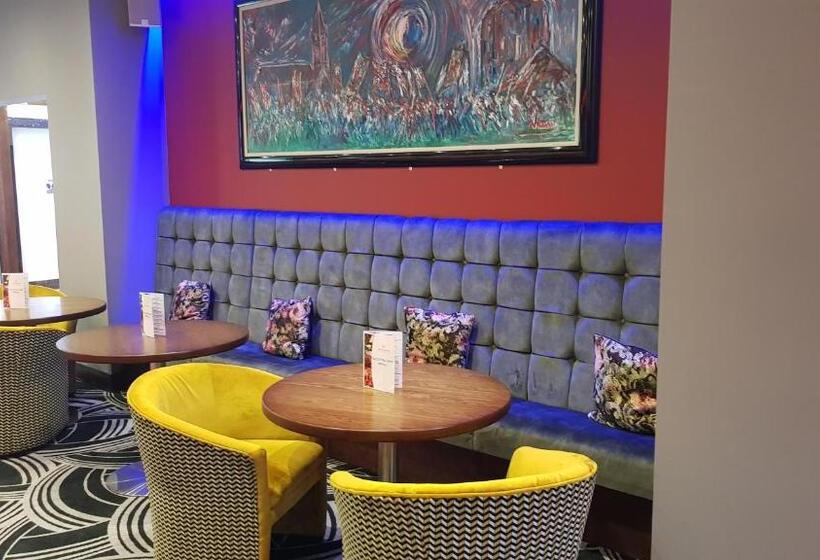 The Castle Hotel Neath