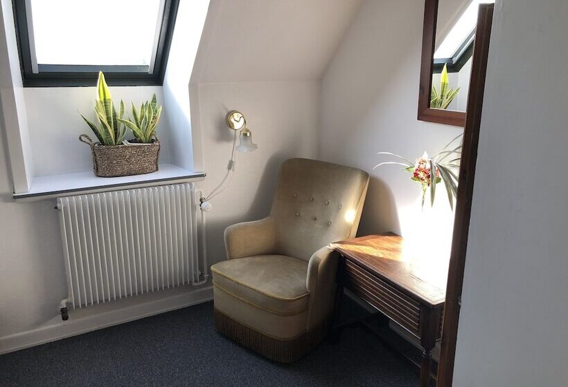 Gorvannsminde   Hostel