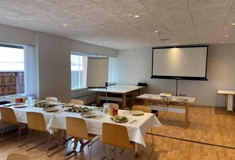 Gorvannsminde   Hostel