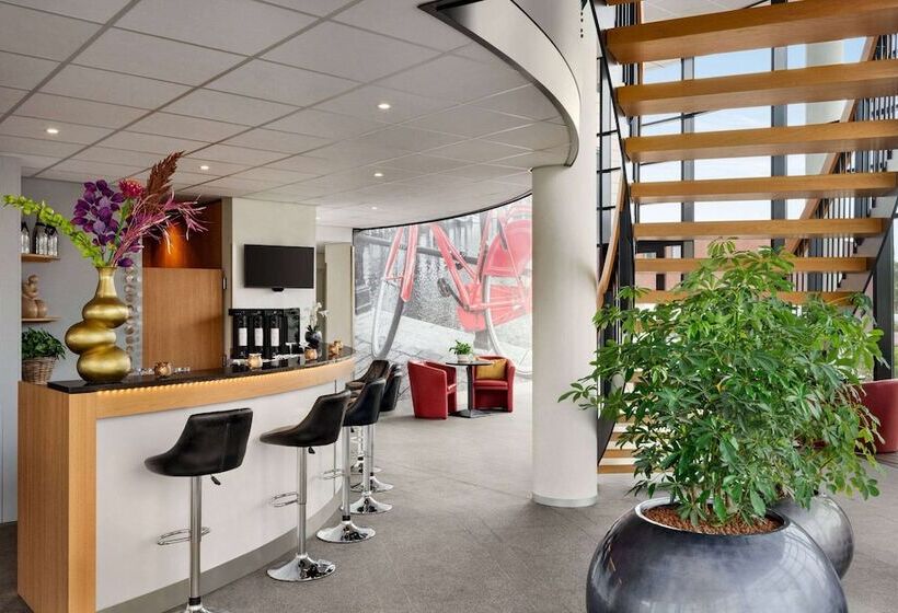 فندق Amedia Amsterdam Airport, Trademark Collection By Wyndham