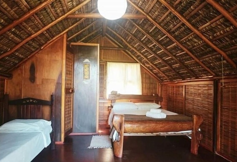 בית מלון כפרי Art Jungle Eco Lodge