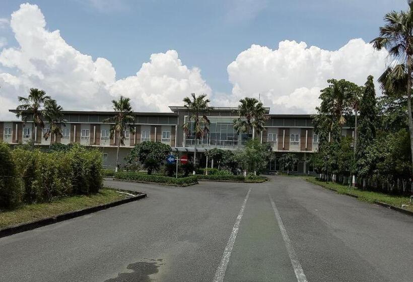 فندق Bonero Residence