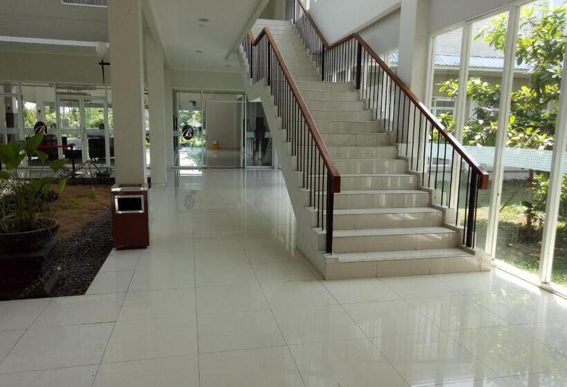 فندق Bonero Residence