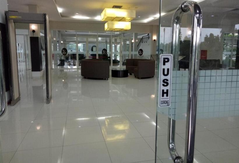 فندق Bonero Residence