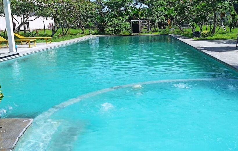 فندق Bonero Residence