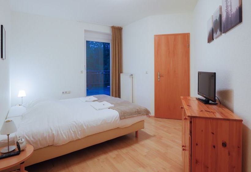 בית מלון כפרי Boutique  Quedlinburg Auerhahn