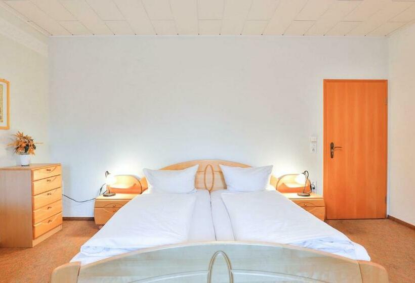 בית מלון כפרי Boutique  Quedlinburg Auerhahn