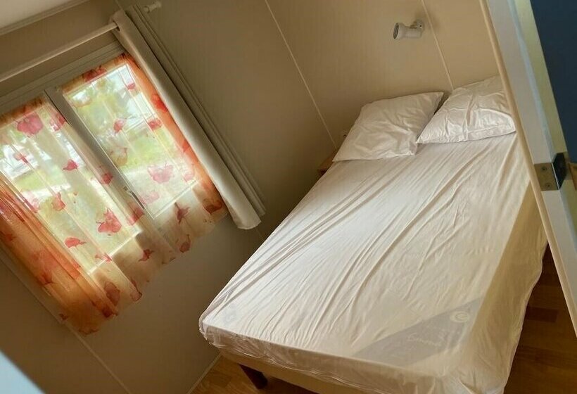 فندق Camping Beau Rivage