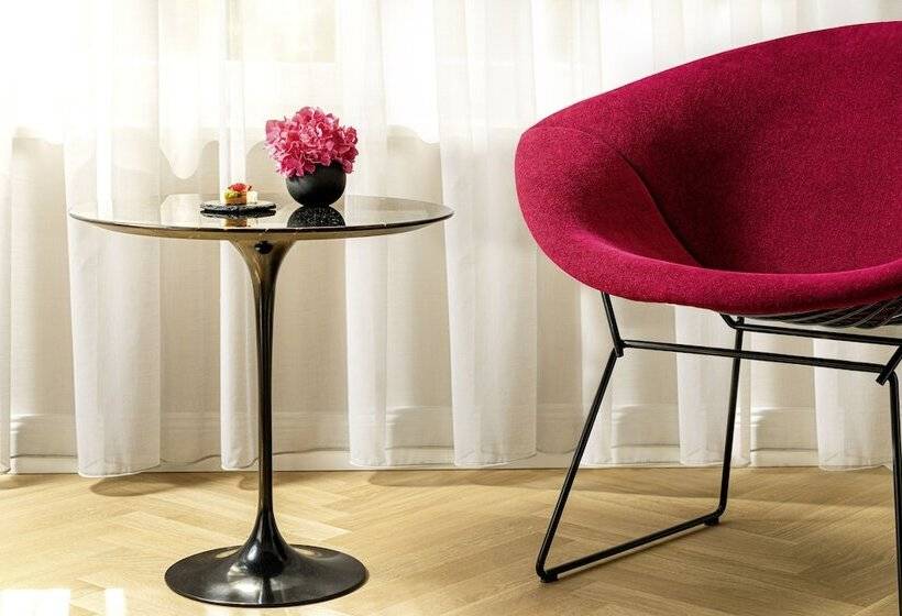 Отель Esplanade Saarbrucken