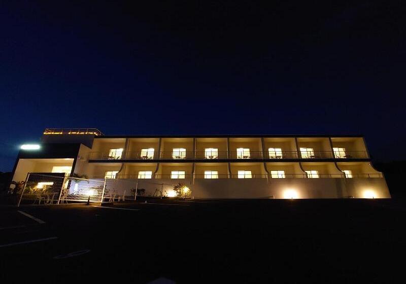 فندق Lalamare Kouri