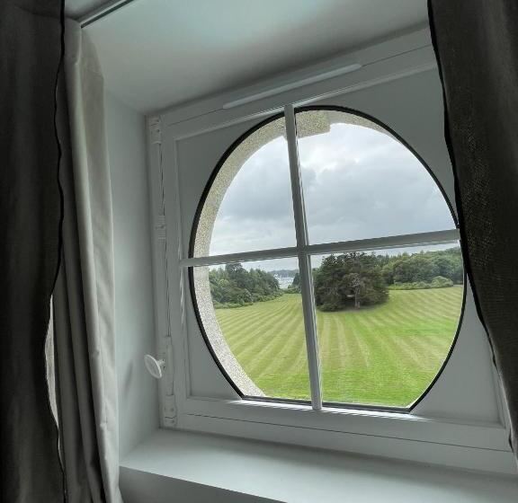 בית מלון כפרי Les Garennes   Hôtel Spa Bénodet