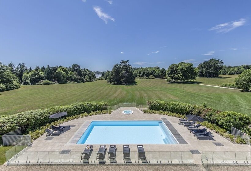 בית מלון כפרי Les Garennes   Hôtel Spa Bénodet