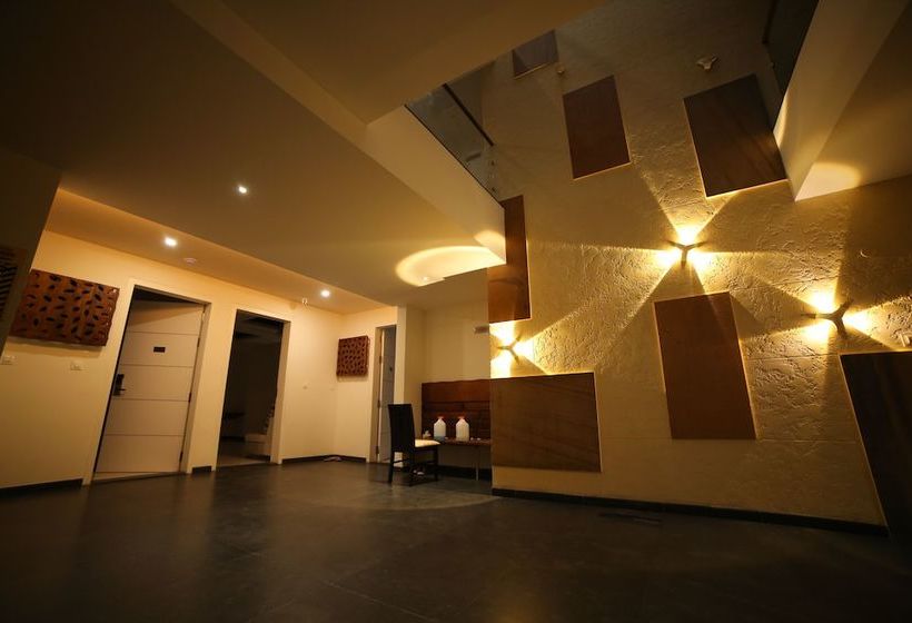 Отель Rohini Apart