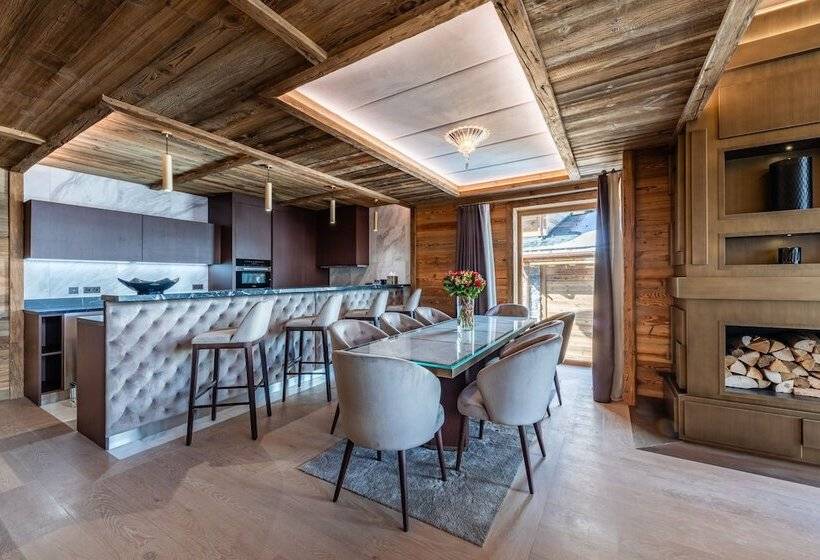 בית מלון כפרי Ultima Courchevel Belvedere