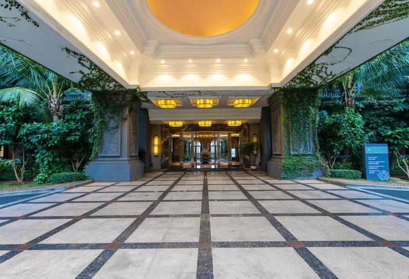 هتل Wyndham Garden Haikou South