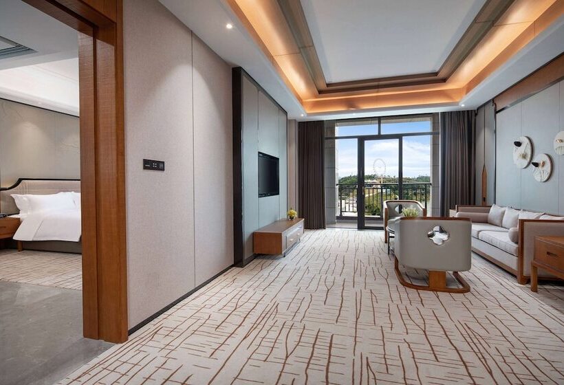 בית מלון כפרי Wyndham Xinyi Lotus Lake