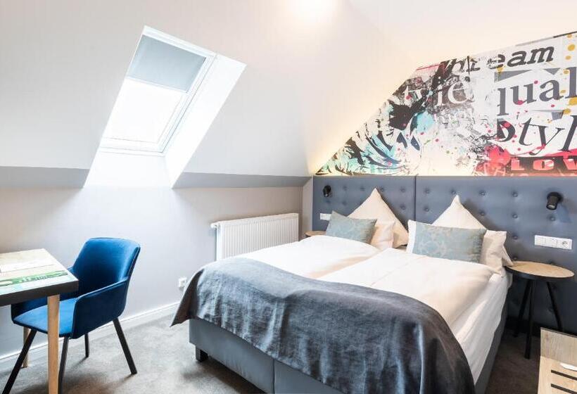 فندق Yors Boutique