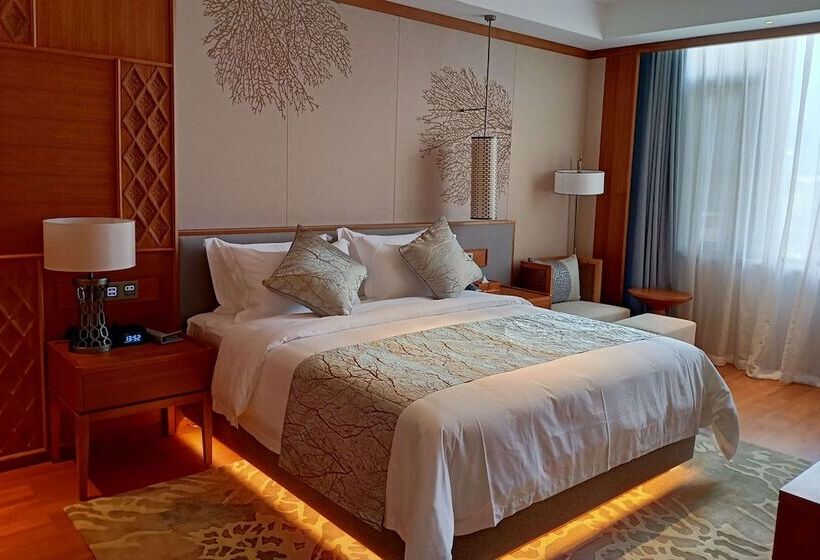 Howard Johnson The Bund Hotel Gasa