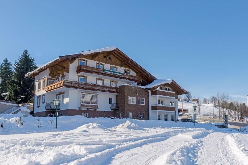 Отель Landhaus Hubertus Wellness & Breakfast