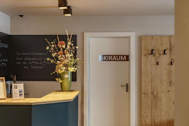 Отель Landhaus Hubertus Wellness & Breakfast