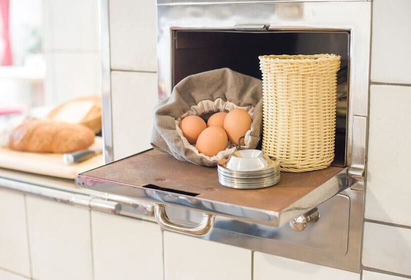 Отель Landhaus Hubertus Wellness & Breakfast