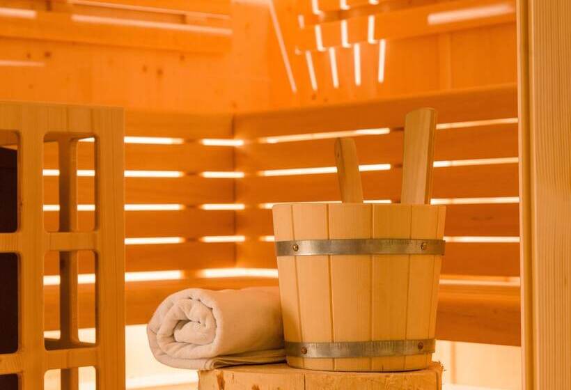 هتل Landhaus Hubertus Wellness & Breakfast