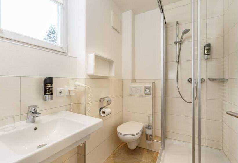 Отель Landhaus Hubertus Wellness & Breakfast