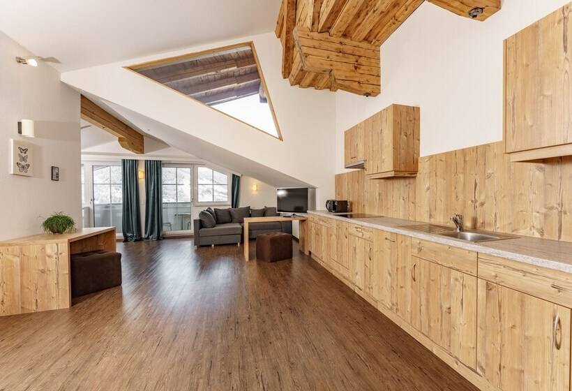 Отель Landhaus Hubertus Wellness & Breakfast