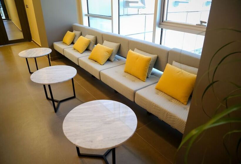 Park Mall Hotel & Conference Center