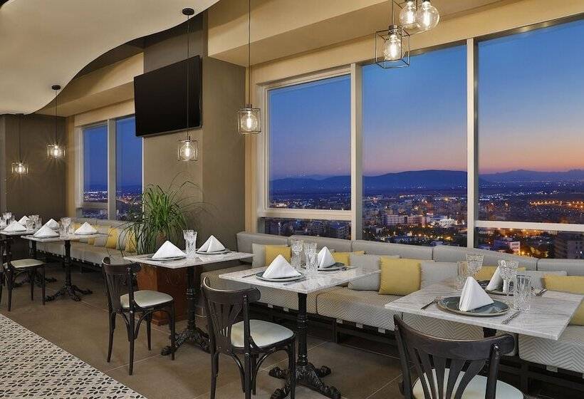 Park Mall Hotel & Conference Center