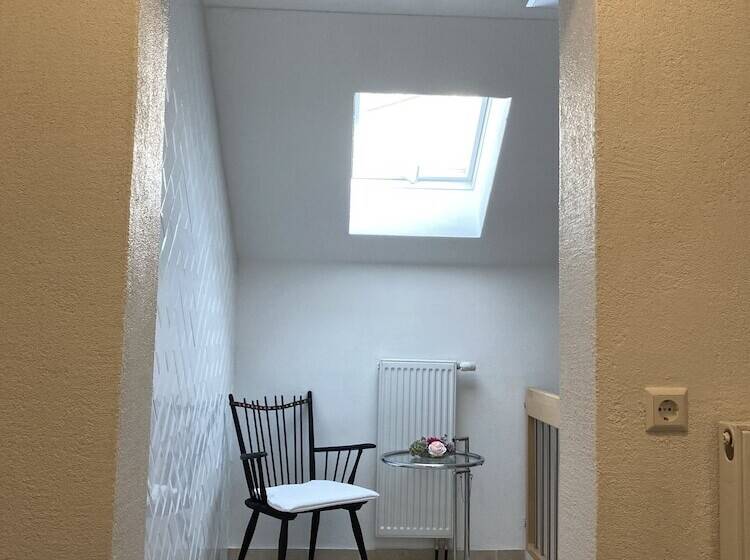 بنسيون Boutique Apartment Haus