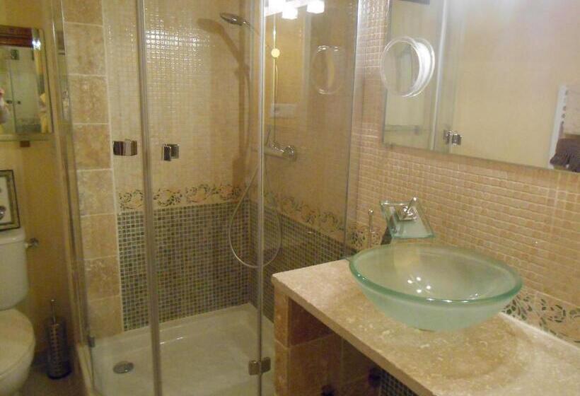 פנסיון Cocooning Avignon